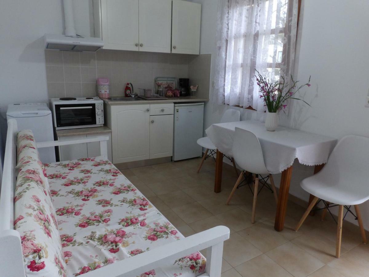 Apartament Teo 3 Guwes Zewnętrze zdjęcie